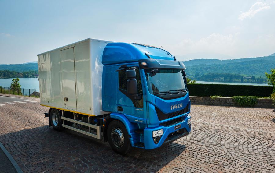  Iveco EuroCargo 180-320 2015 года  (фото 15 из 23)